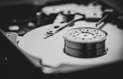 Reliable Data Retrieval Experts