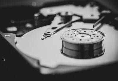 Reliable Data Retrieval Experts